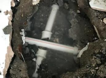 秦都阳台漏水维修公司为您分享楼上楼下漏水怎么处理